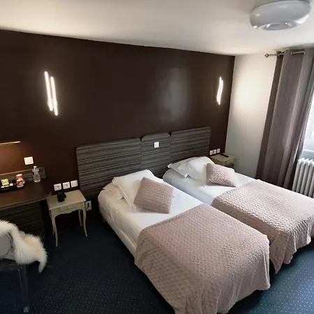 Le Saint Louis אמיינס