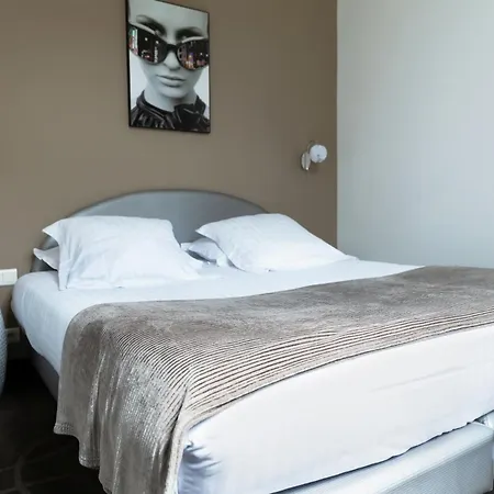 Le Saint Louis 3*