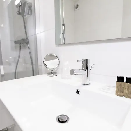 Le Saint Louis Hotel Amiens