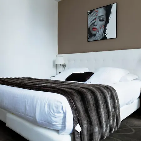 Le Saint Louis Hotel