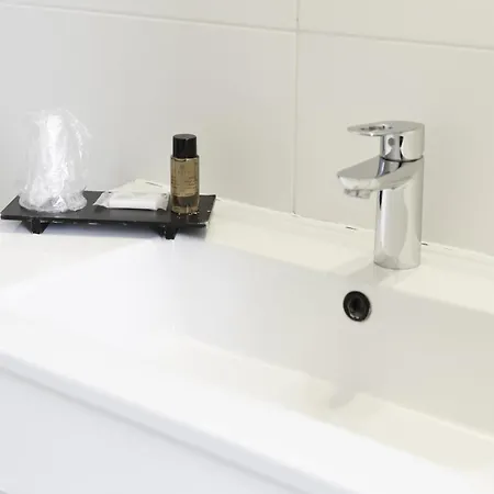 Le Saint Louis 3* אמיינס