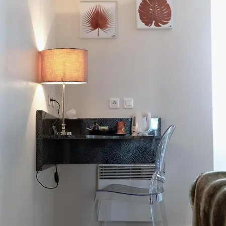 Szálloda Le Saint Louis 3*