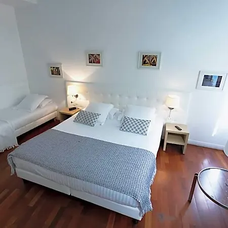 Le Saint Louis Hotel 3*