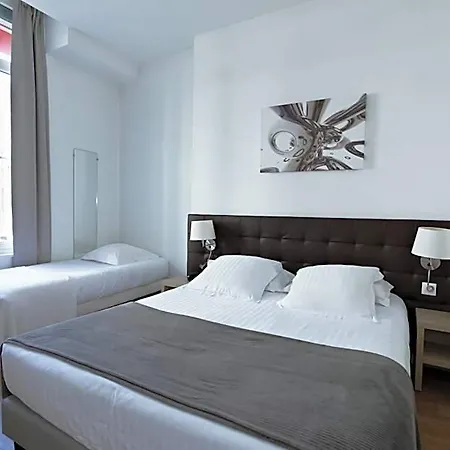 Hotel Le Saint Louis 3*