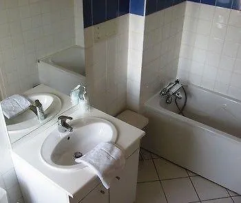 Szálloda Le Saint Louis 3*