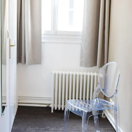 Szálloda Le Saint Louis 3*