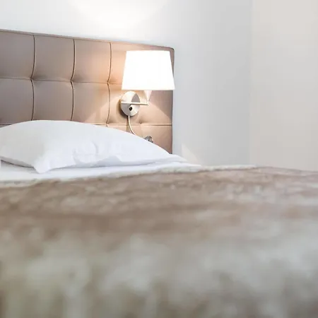 Le Saint Louis Hotel Amiens