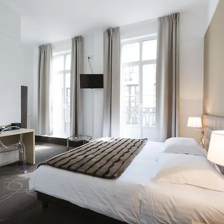 Le Saint Louis Hotel
