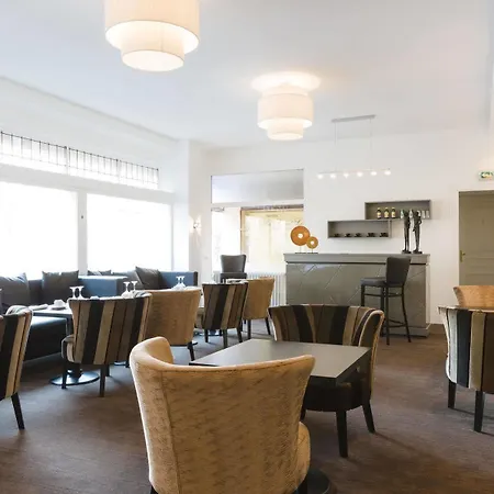 Le Saint Louis Hotel 3*