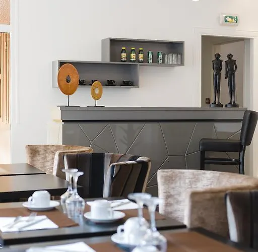 Le Saint Louis Hotel