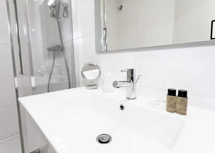 Le Saint Louis Hotel Amiens