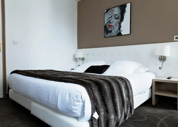 Le Saint Louis Hotel