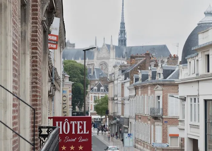 Hotel Le Saint Louis 3*