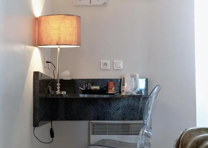 Hotel Le Saint Louis 3*